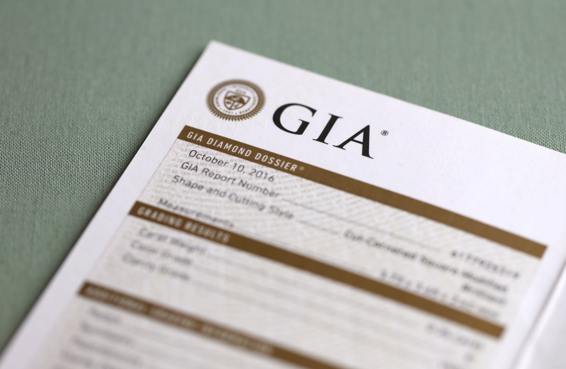 Gia cert on sale