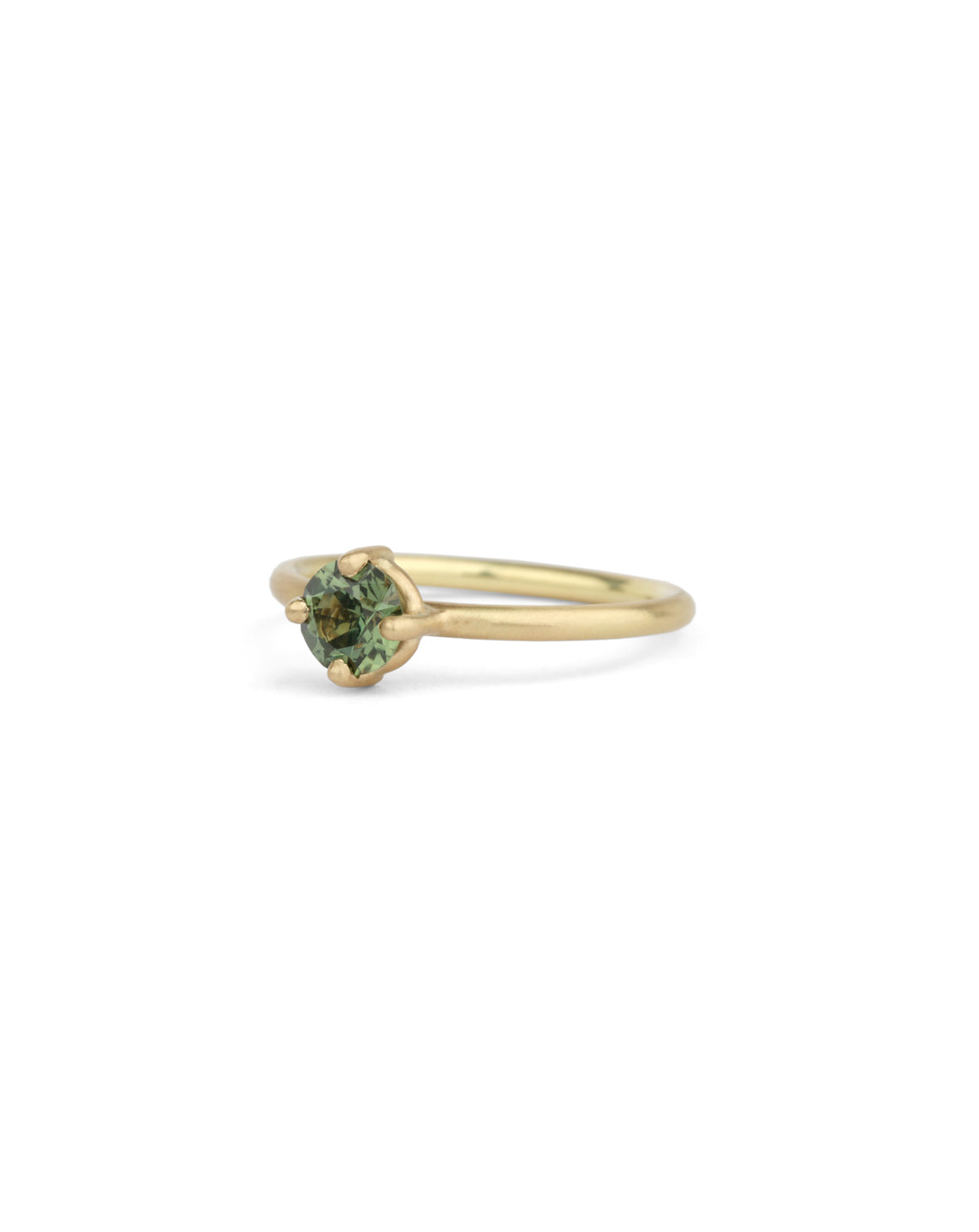 Solitaire ring in 18ct yellow gold with a round green sapphire, side view