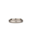 Curved ring band. 18ct white gold, satin finish.