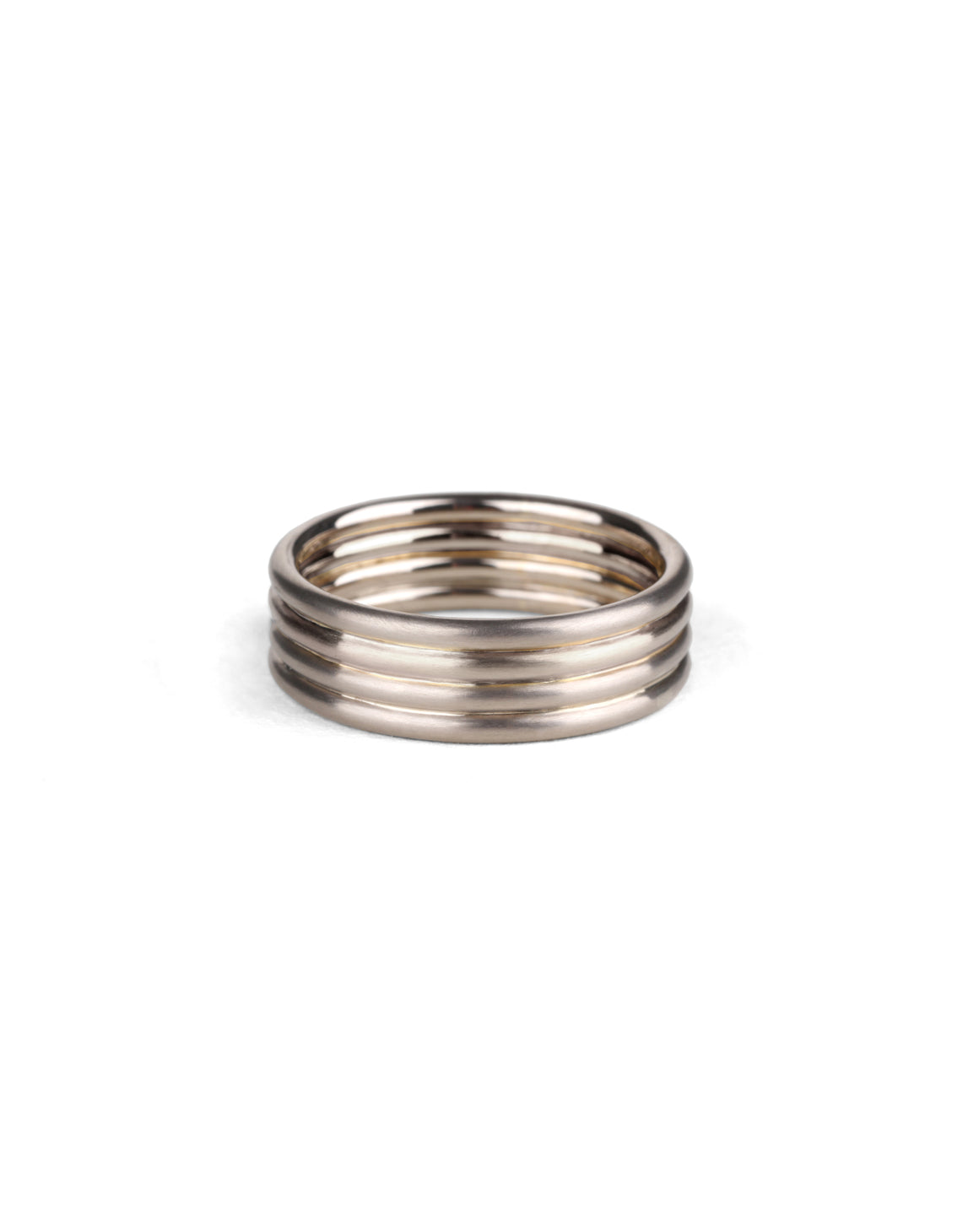 Quart Wedding Band - Medium